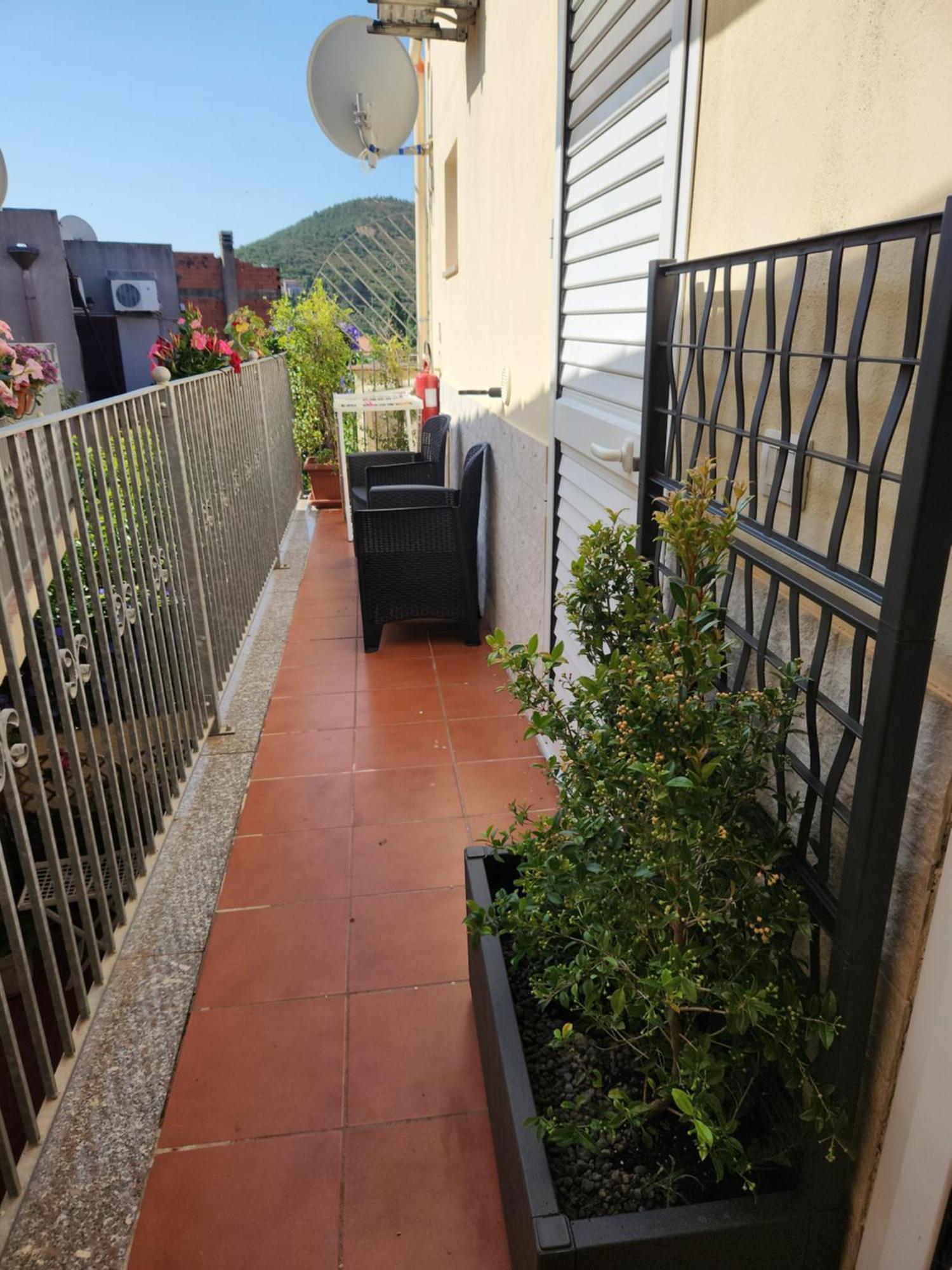Affittacamere Le Rondini Domus De Maria Exterior photo