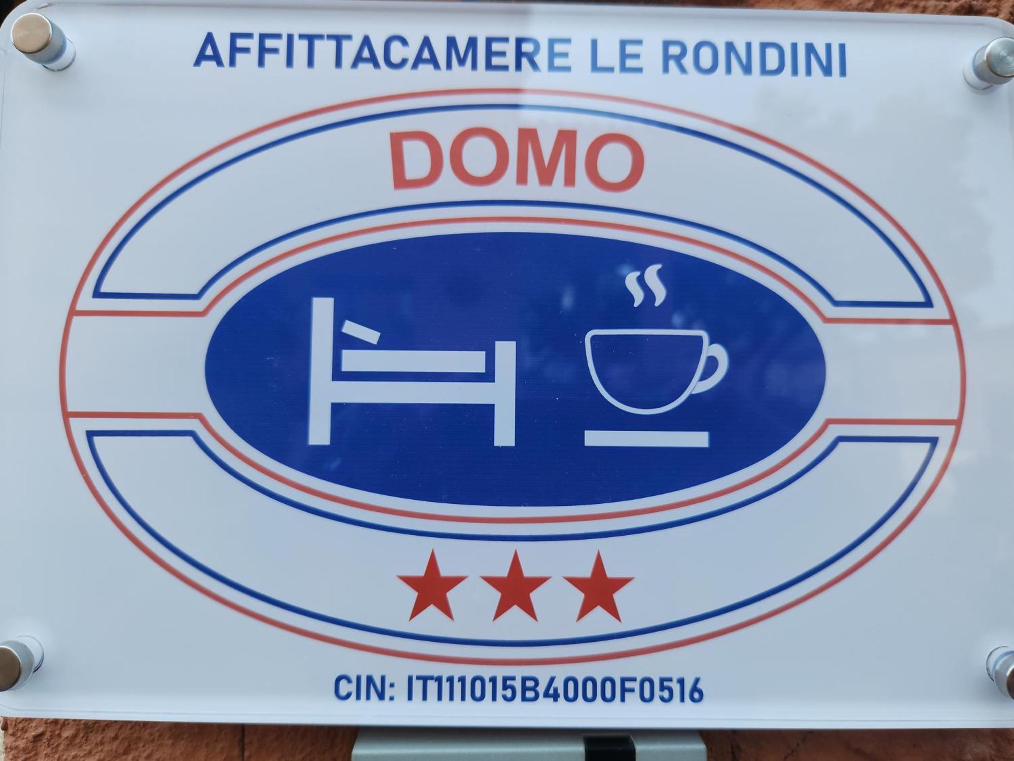 Affittacamere Le Rondini Domus De Maria Exterior photo